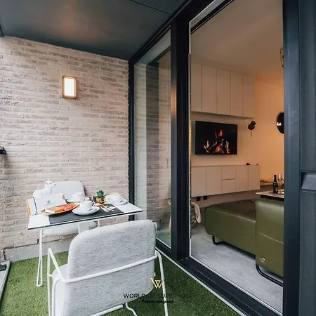 Met Twee Aan Zee Остенде